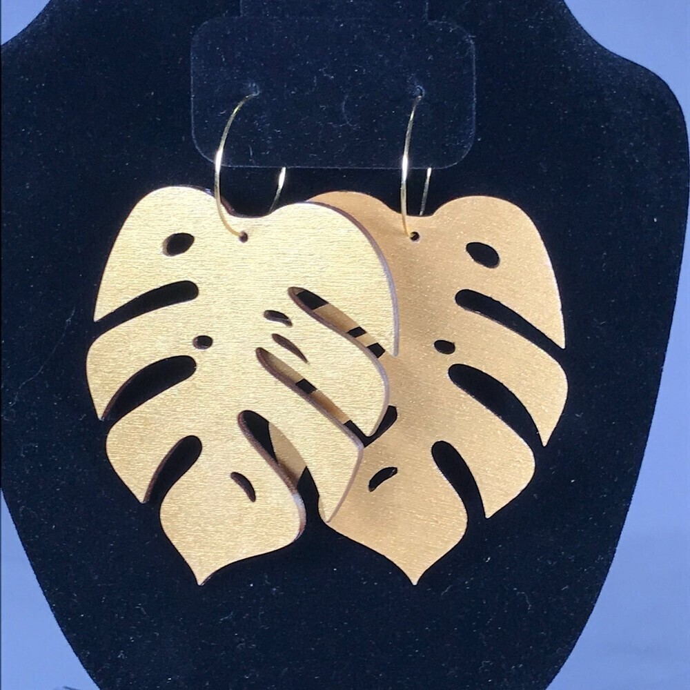 Hand Made Wooden Fashion Earrings - Picture 1 of 3